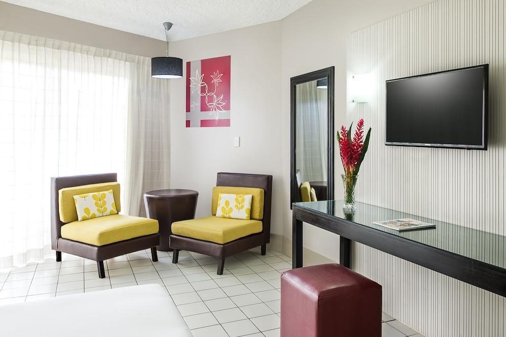 Mercure Nadi Extérieur photo