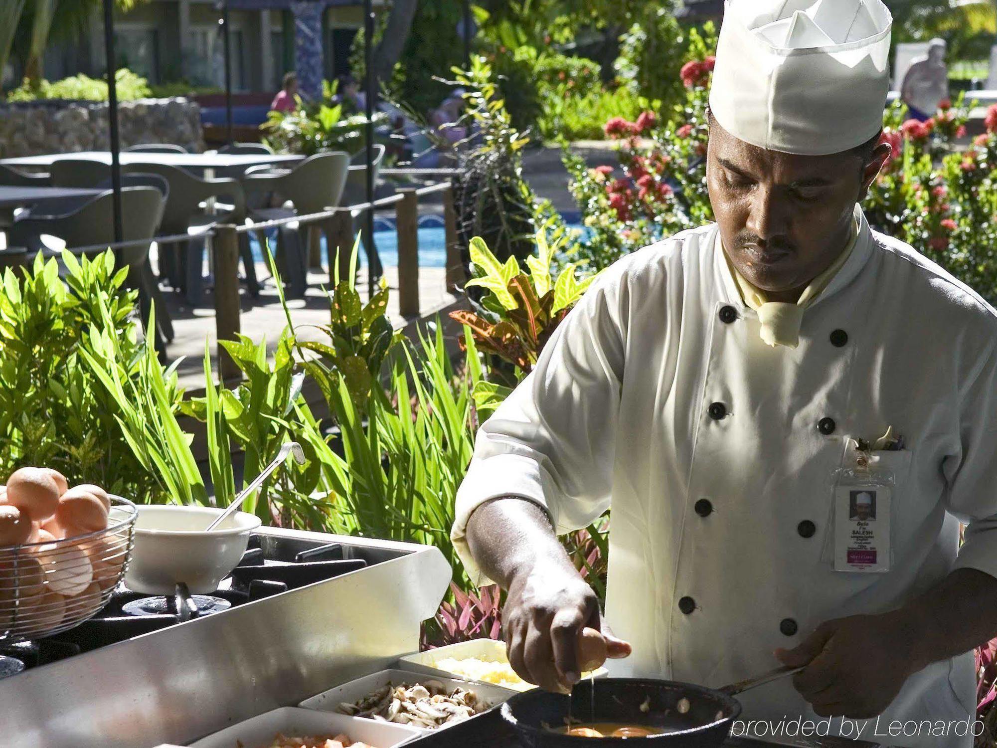 Mercure Nadi Extérieur photo