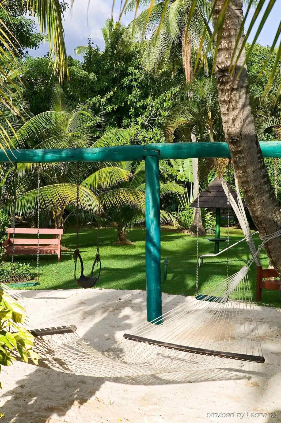 Mercure Nadi Extérieur photo